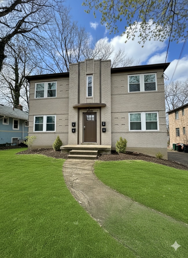 property at 1219 Franklin Ave