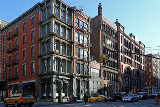 489 Broome St in New York, NY - Building Photo - Building Photo