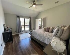 265 Fieldstone Pl, Unit Unit 2 in College Station, TX - Building Photo - Building Photo