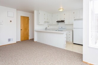 590 2nd Ave in San Francisco, CA - Building Photo - Building Photo