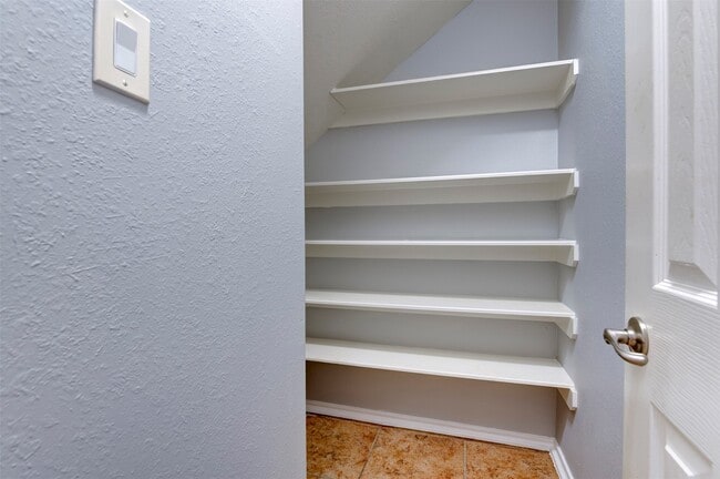 property at 47 Wickerdale Pl