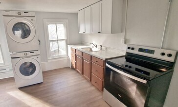 516 Main St in Mcsherrystown, PA - Building Photo - Building Photo