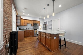 493 Broadway in Somerville, MA - Building Photo - Building Photo