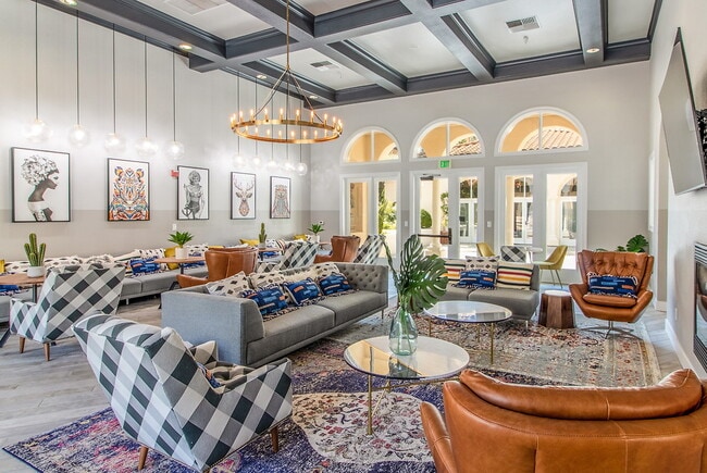 Santa Palmia at Palm Valley in San Jose, CA - Foto de edificio - Building Photo