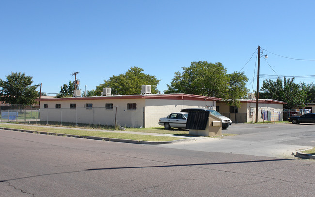 8969 Kenneth St in El Paso, TX - Building Photo - Building Photo