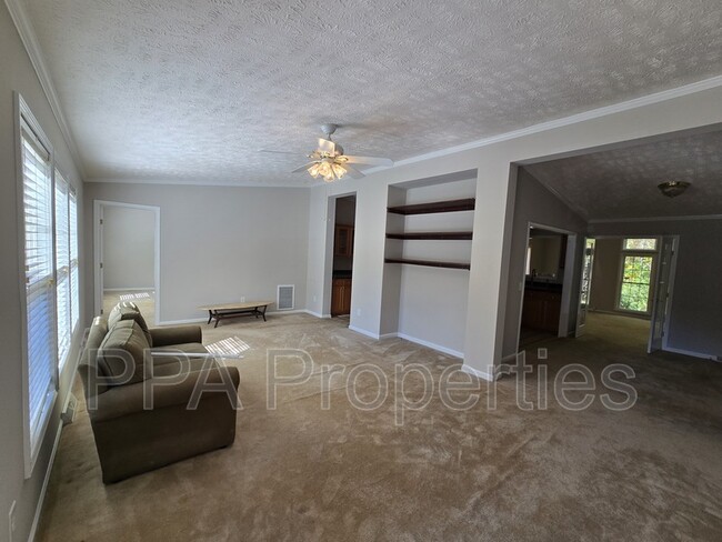 property at 7217 Ramblewood Dr