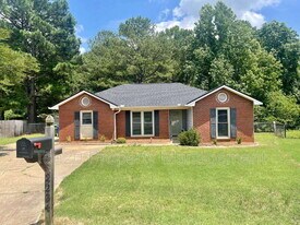 2234 Birchwood Dr in Columbus, GA - Building Photo