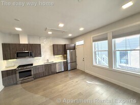 24 Rush St in Somerville, MA - Building Photo