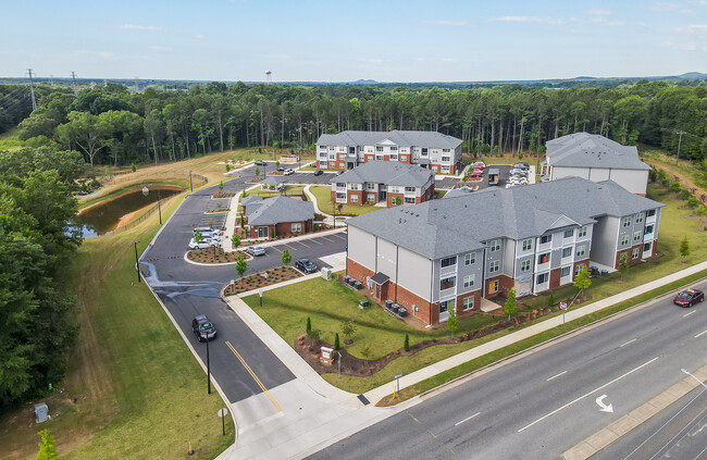 Parkside at Hudson in Gastonia, NC - Building Photo - Building Photo