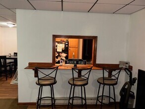 6356 Tuscarawas Rd, Unit A in Midland, PA - Foto de edificio - Building Photo