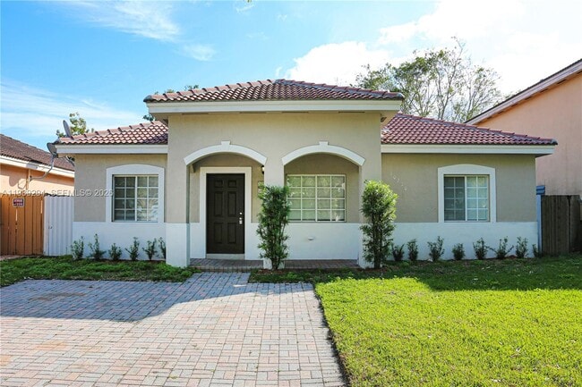 property at 10270 SW 225th Ln
