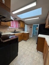 3831 Duplex Ct SE in Salem, OR - Building Photo - Building Photo