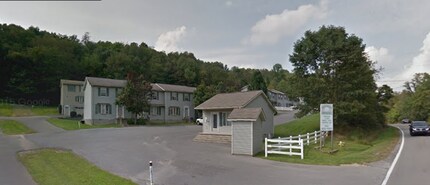9589 Cost Ave in Stonewood, WV - Building Photo - Building Photo