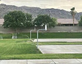 1126 E Pedro Rd in Phoenix, AZ - Building Photo - Building Photo