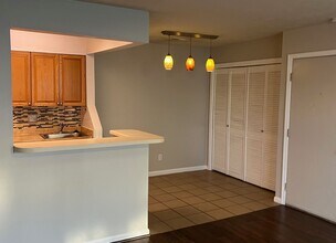 12 Wells Ct in Hampton, VA - Building Photo - Building Photo