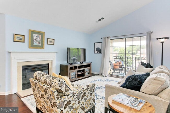 property at 1100 Quaker Hill Dr