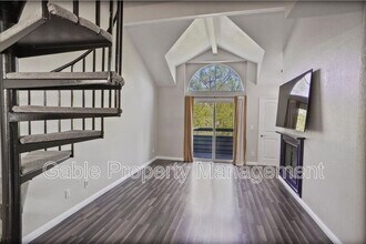 26921 Flo Ln in Santa Clarita, CA - Building Photo - Building Photo