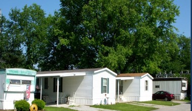 11 Electric St in Seville, OH - Building Photo - Building Photo