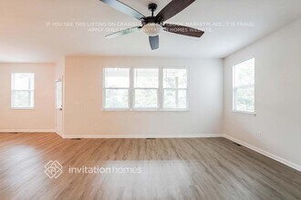 2223 Dale View Dr in Nashville, TN - Foto de edificio - Building Photo