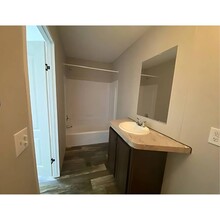 1516 Nancys Dr in Darlington, SC - Building Photo - Building Photo