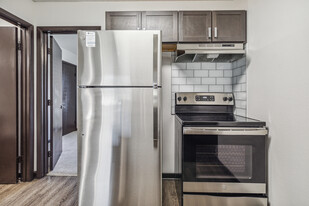 The Papillon in Pensacola, FL - Building Photo