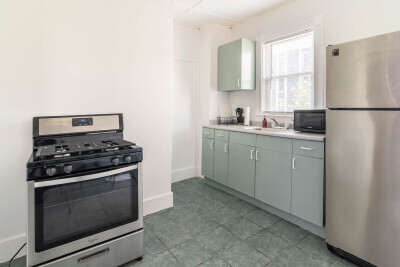 123 Boston St, Unit 1 in Boston, MA - Building Photo - Building Photo