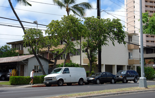 625 University Ave in Honolulu, HI - Building Photo - Building Photo