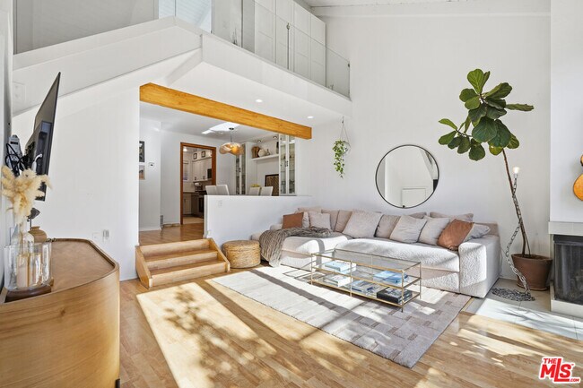 605 Strand St in Santa Monica, CA - Building Photo - Building Photo