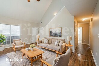 152 Laurel Woods Dr in Helena, AL - Building Photo - Building Photo