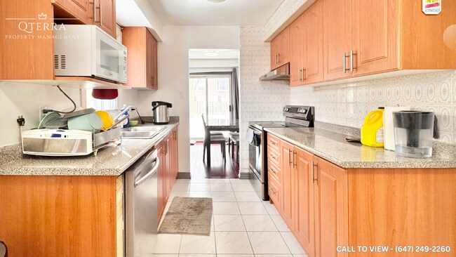 86 Ashridge Dr in Toronto, ON - Building Photo - Building Photo