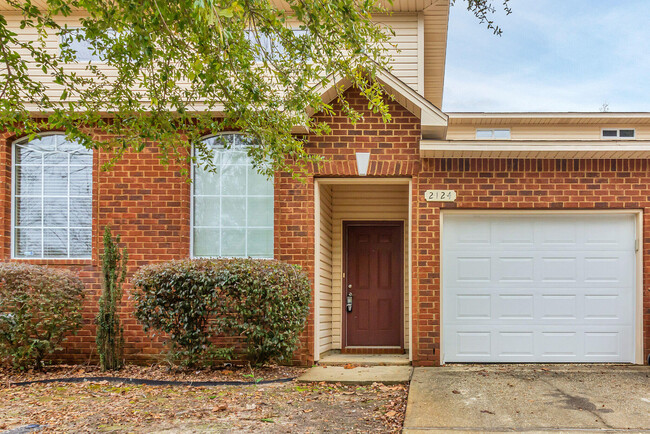property at 2124 Hadleigh Hills Ct