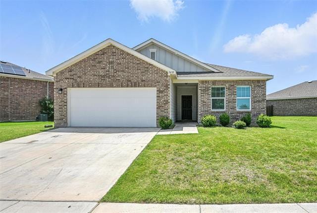 property at 1637 Escondido Dr