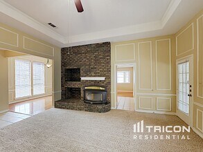 528 Renee Ln in Desoto, TX - Building Photo - Building Photo