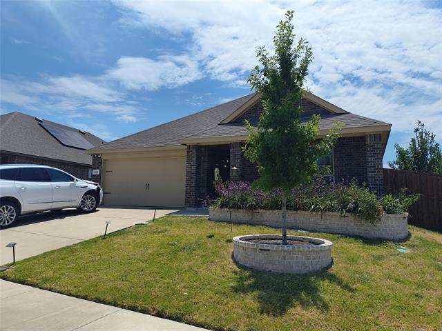 property at 211 Spirehaven Dr
