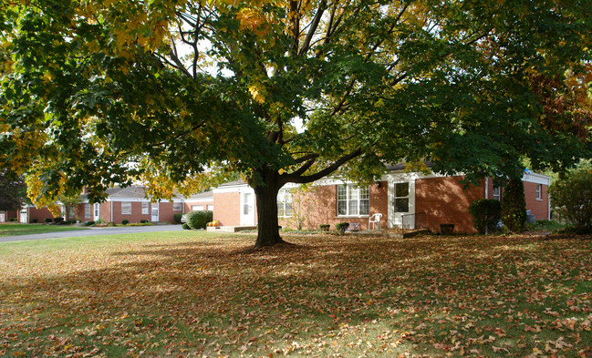 2941-2955 Northwest Blvd in Columbus, OH - Building Photo - Building Photo