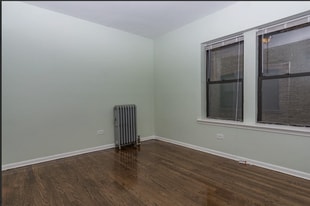 408 W 77th St, Unit 1 in Chicago, IL - Building Photo