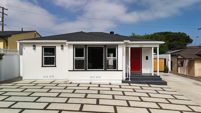 property at 1509 N Meadows Ave
