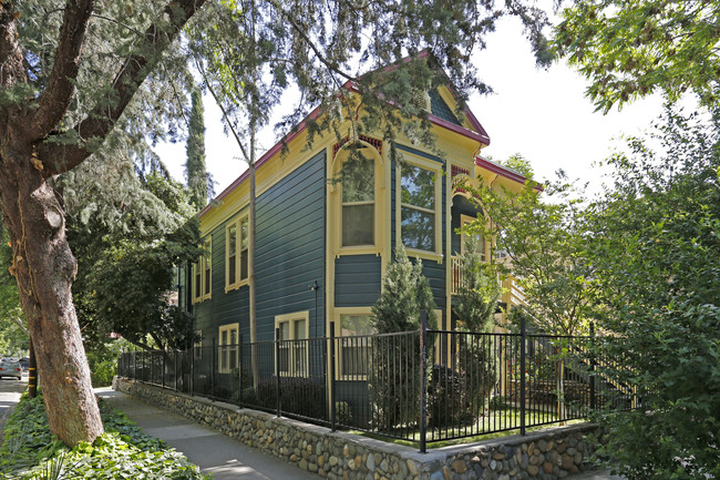 2601 E St in Sacramento, CA - Building Photo - Building Photo