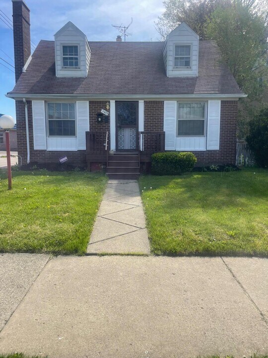 11430 Hubbell Ave in Detroit, MI - Building Photo