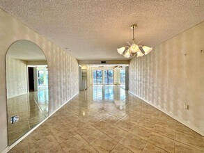 1501 Marina Isle Way, Unit 205 in Jupiter, FL - Building Photo - Building Photo