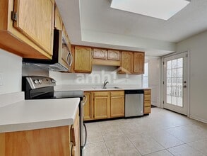 7146 Mountain Mist Ln in Knoxville, TN - Building Photo - Building Photo