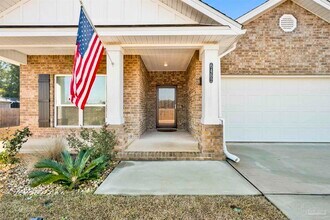 6482 Cedar Ky Dr in Milton, FL - Building Photo - Building Photo