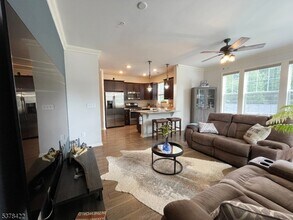5 W River Styx Rd in Hopatcong, NJ - Building Photo - Building Photo