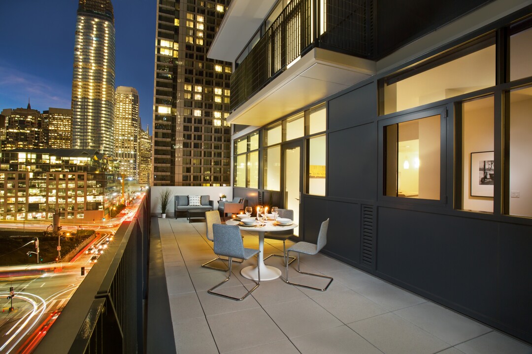 333 Fremont in San Francisco, CA - Foto de edificio