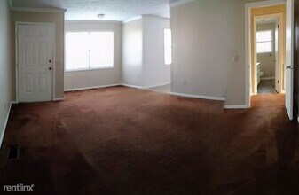 321 N Lexington St in Lyons, GA - Building Photo - Building Photo