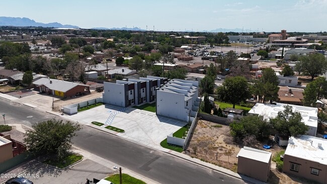 property at 1390 Monte Vista Ave
