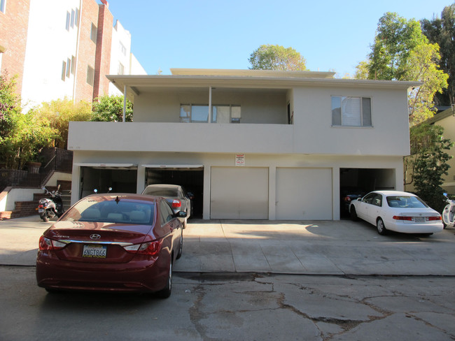 634 Kelton Ave in Los Angeles, CA - Building Photo - Building Photo