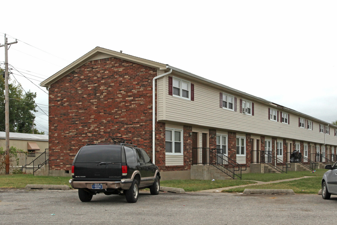 Alyson Circle Apartments in Jeffersonville, IN - Foto de edificio