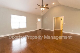 4436 Oakwood Dr in Chattanooga, TN - Building Photo - Building Photo