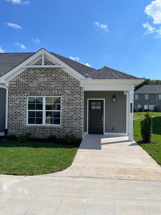 property at 188 NE Bellingham Cv